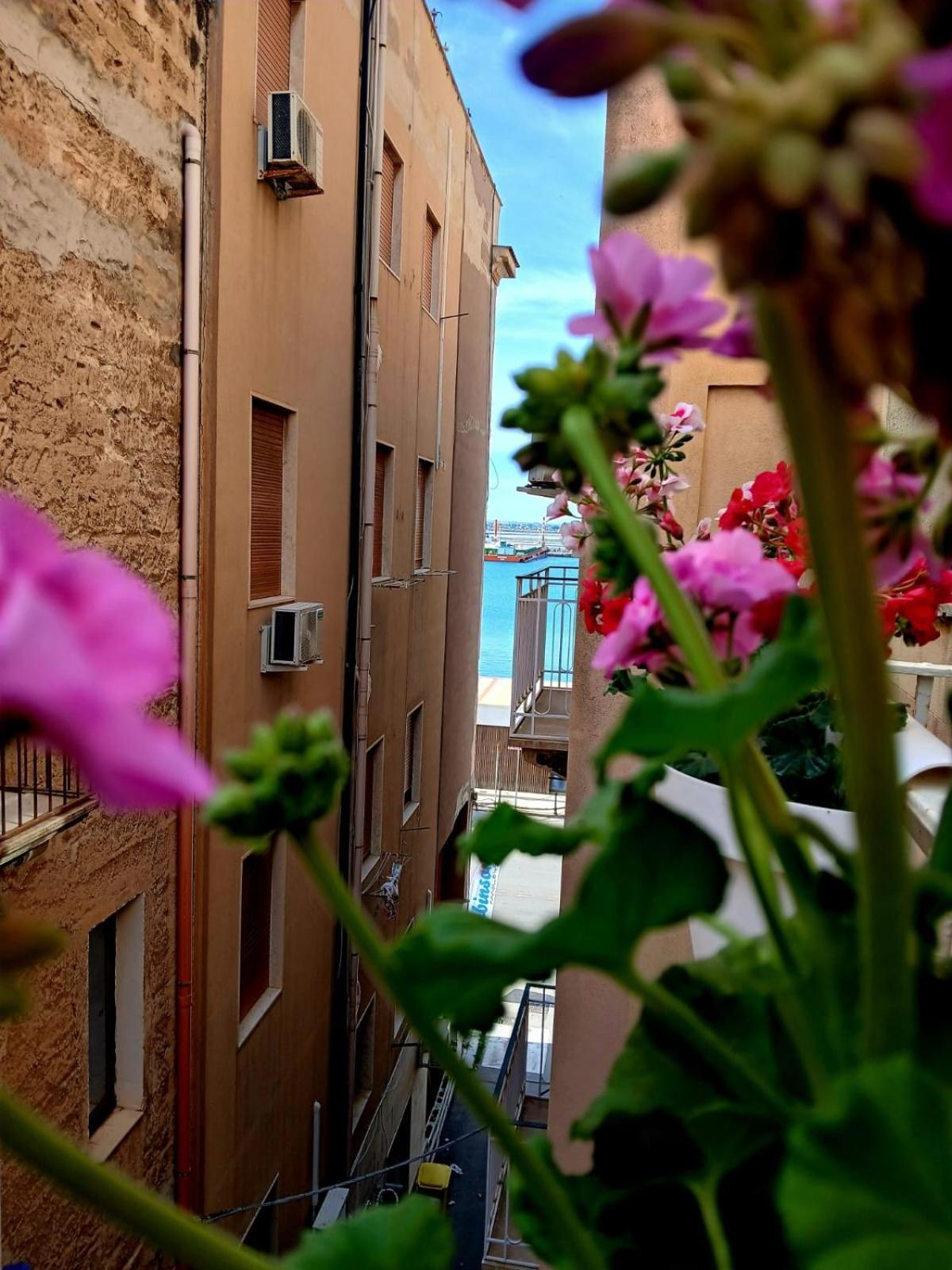 Apartamento A Casa Tutti Bene Trapani Exterior foto